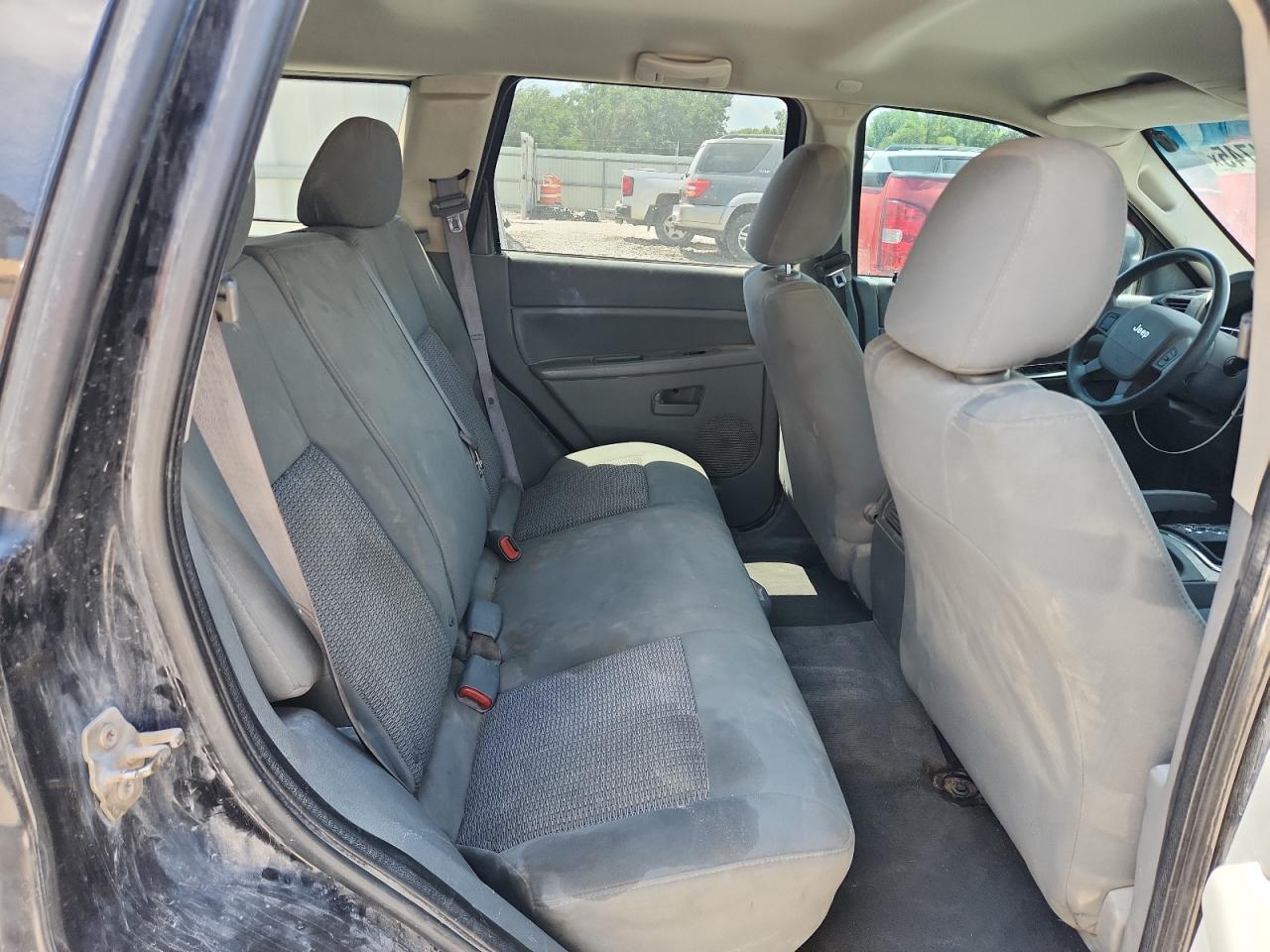 2007 Jeep Grand Cherokee Laredo VIN: 1J8GR48K67C536065 Lot: 64841745