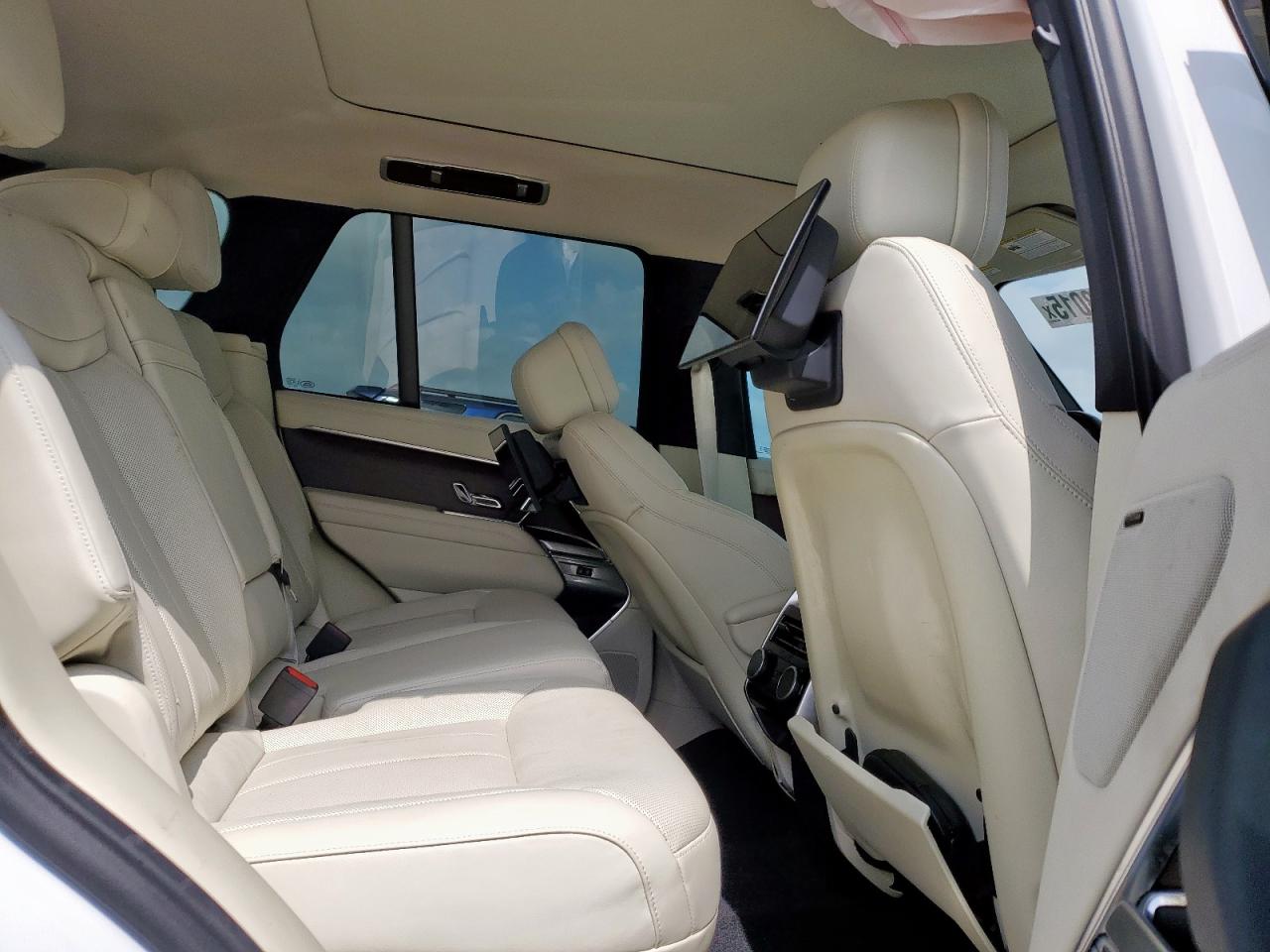 2023 Land Rover Range Rover Se VIN: SALKP9E74PA072234 Lot: 64333015