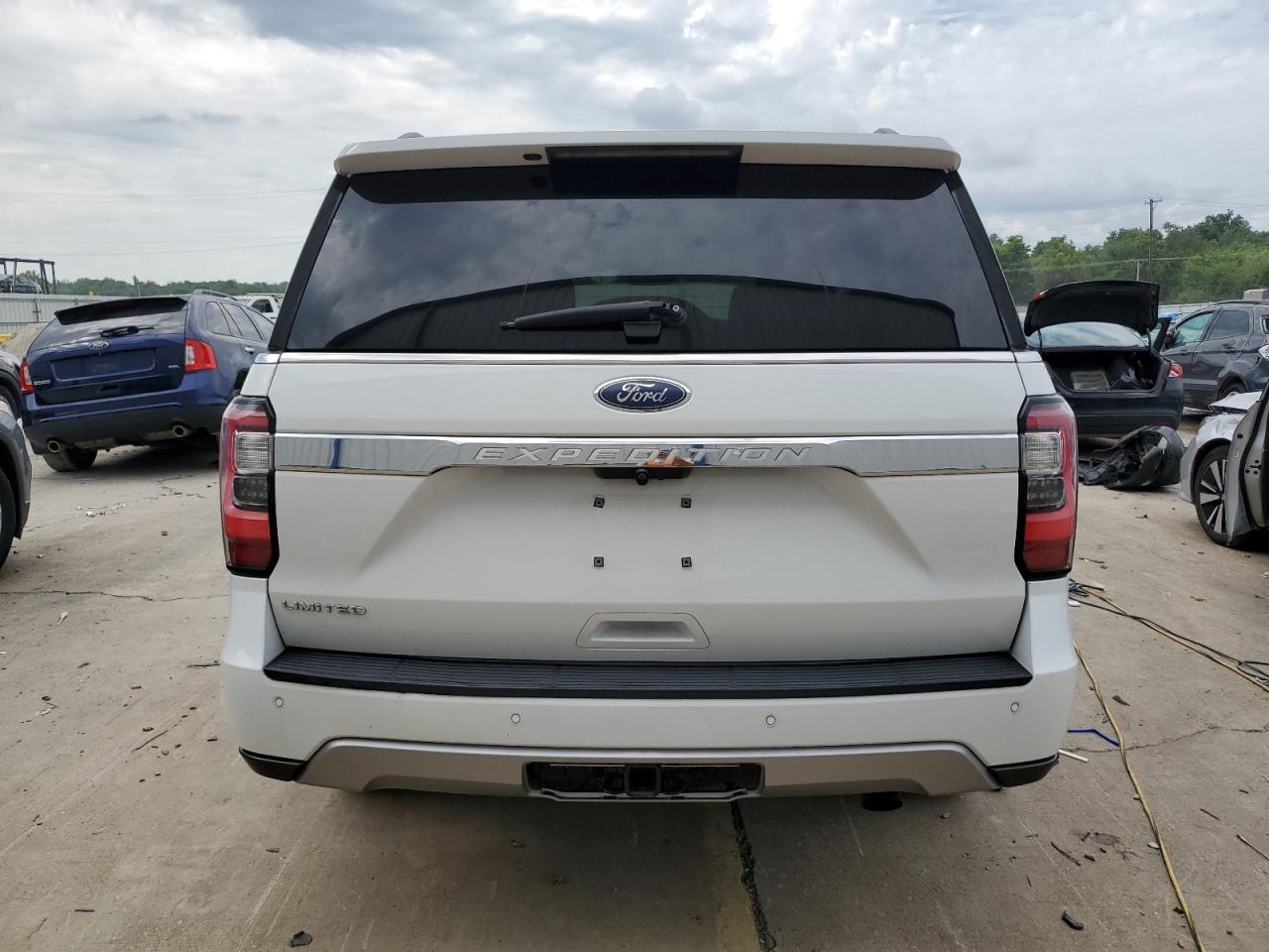 2020 Ford Expedition Limited VIN: 1FMJU2AT0LEA88189 Lot: 65838055