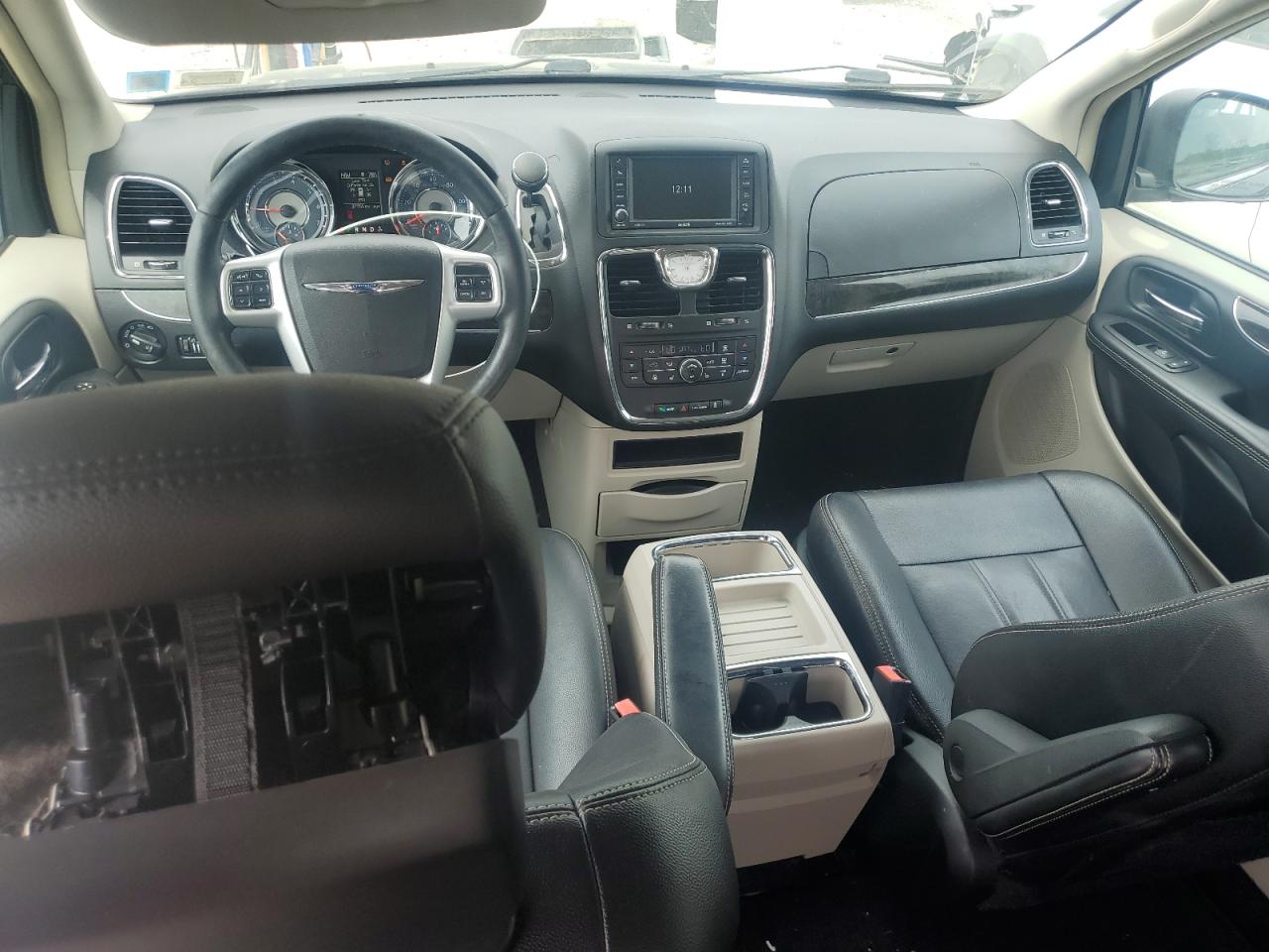 2015 Chrysler Town & Country Touring VIN: 2C4RC1BG8FR562564 Lot: 64596325