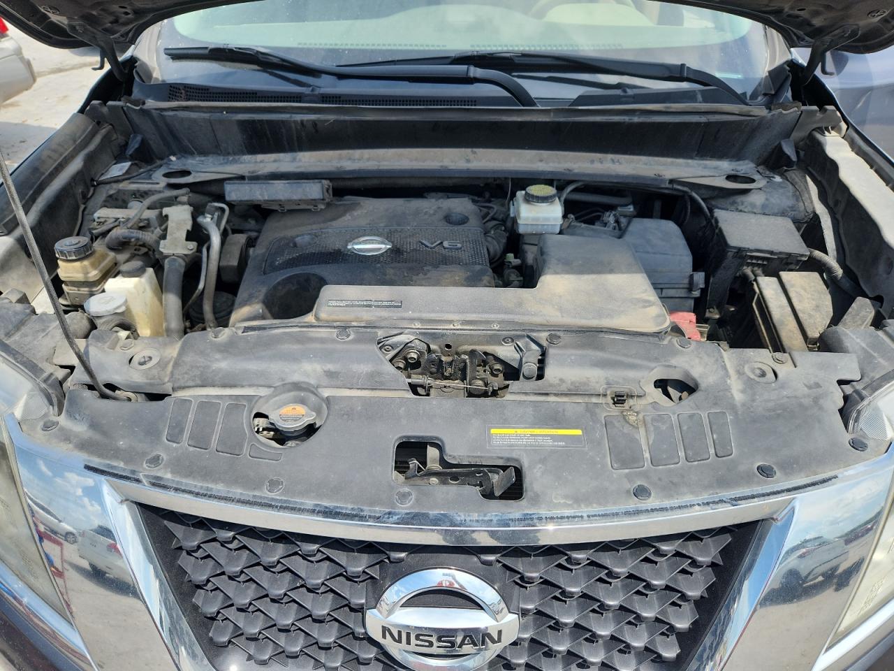 2014 Nissan Pathfinder S VIN: 5N1AR2MM8EC690956 Lot: 64611185