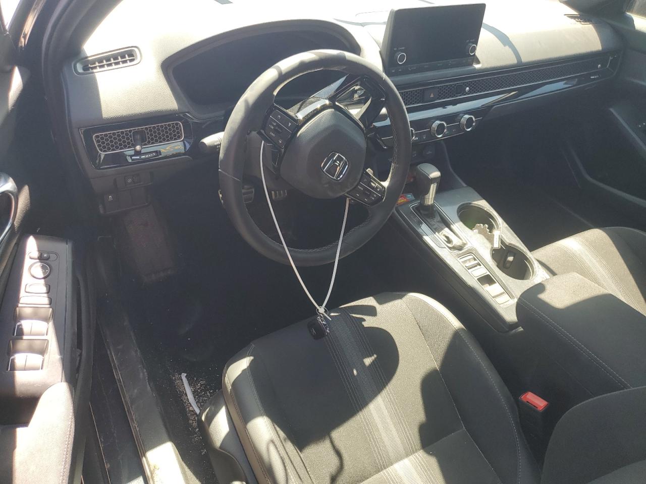 2025 Honda Civic Sport VIN: 2HGFE2F57SH549382 Lot: 60750025