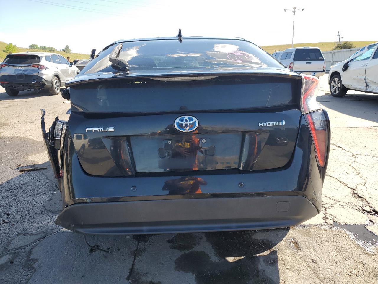 2017 Toyota Prius VIN: JTDKBRFU5H3043924 Lot: 65382955
