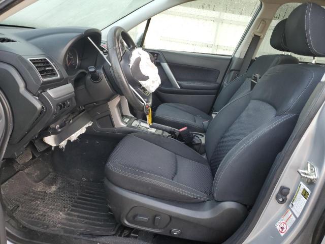  SUBARU FORESTER 2017 Silver