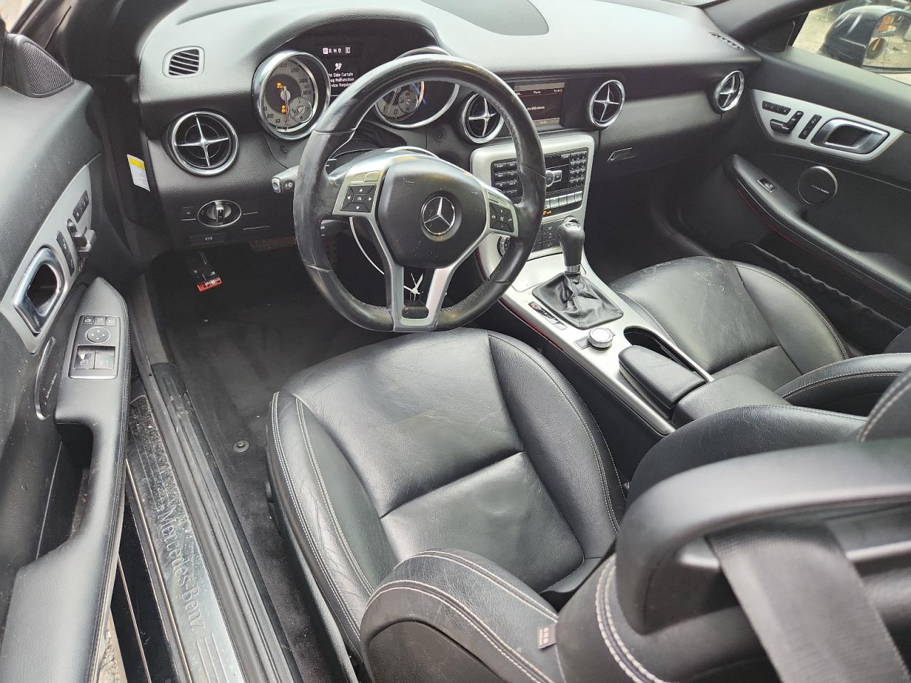 2013 Mercedes-Benz Slk 350 VIN: WDDPK5HA5DF061050 Lot: 62885235