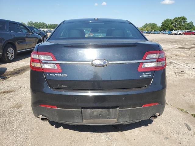 Sedans FORD TAURUS 2016 Czarny