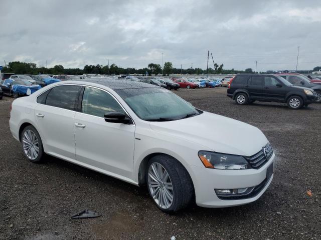 Фото: 1VWBS7A3XFC088905