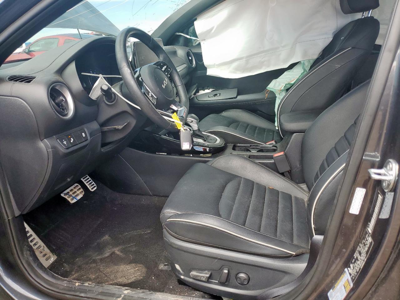 3kpf54ad5re746291 3KPF54AD5RE746291 2024 Kia Forte Gt Line