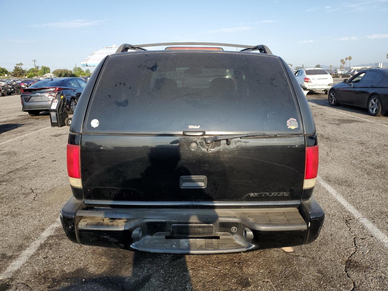 2000 Chevrolet Blazer VIN: 1GNCS13W7Y2173339 Lot: 65621135