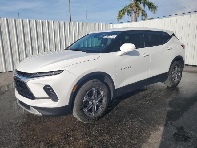 CHEVROLET BLAZER 2024 Белы