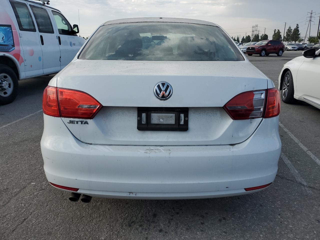 2014 Volkswagen Jetta Base VIN: 3VW2K7AJ1EM324871 Lot: 65384125