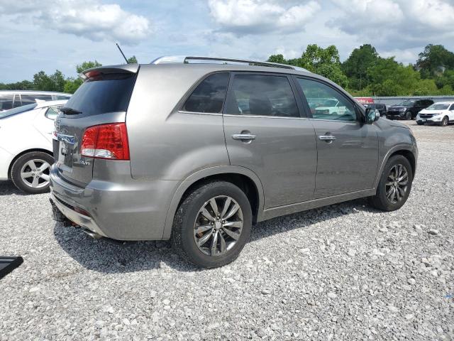  KIA SORENTO 2013 Серый