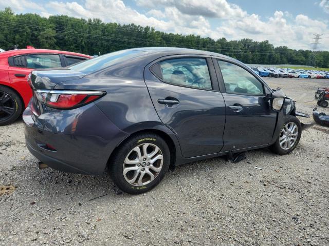  TOYOTA YARIS 2018 Szary