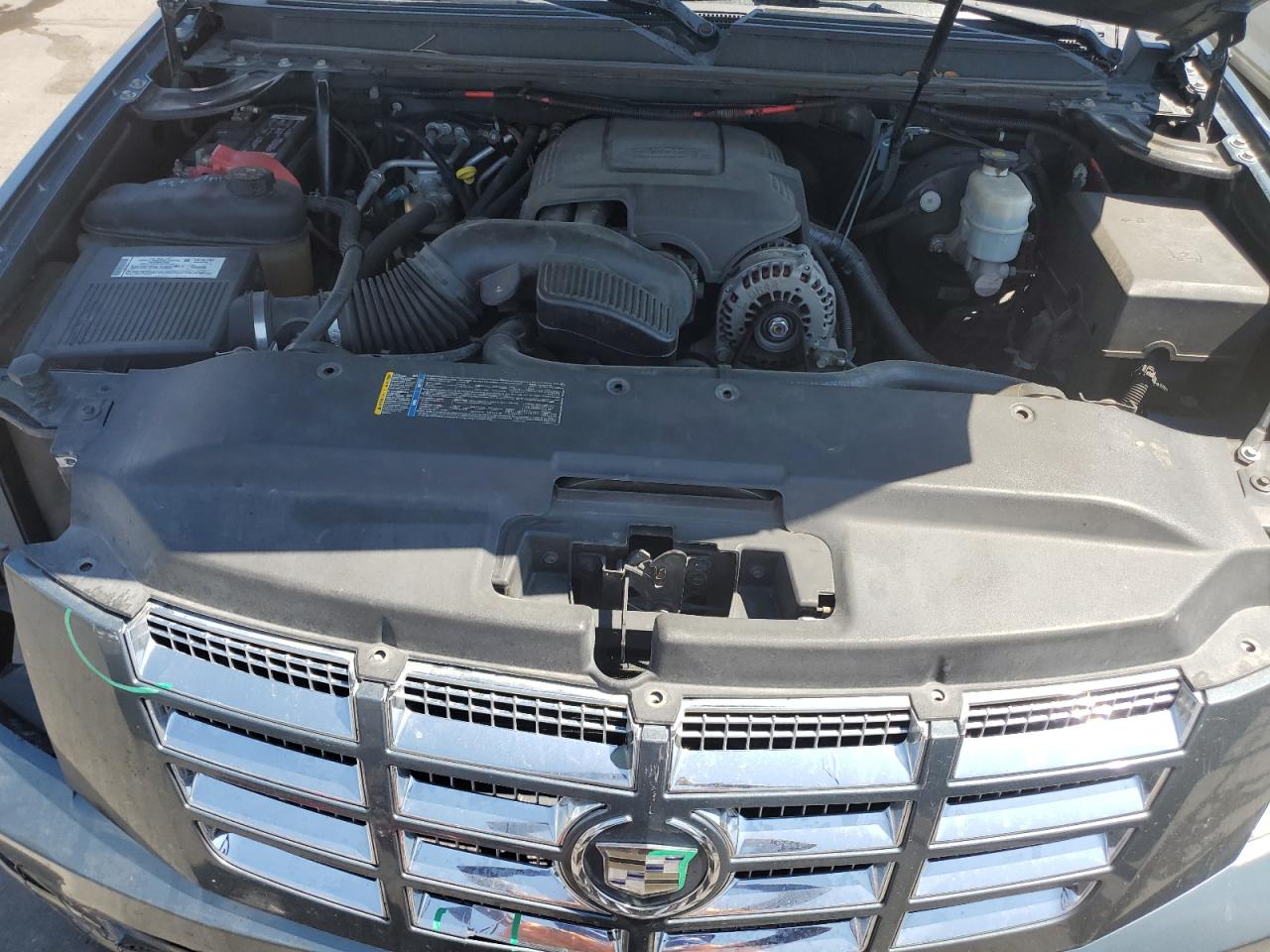 2008 Cadillac Escalade Esv VIN: 1GYFK66808R151202 Lot: 64321645