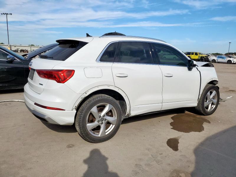  AUDI Q3 2020 Белы