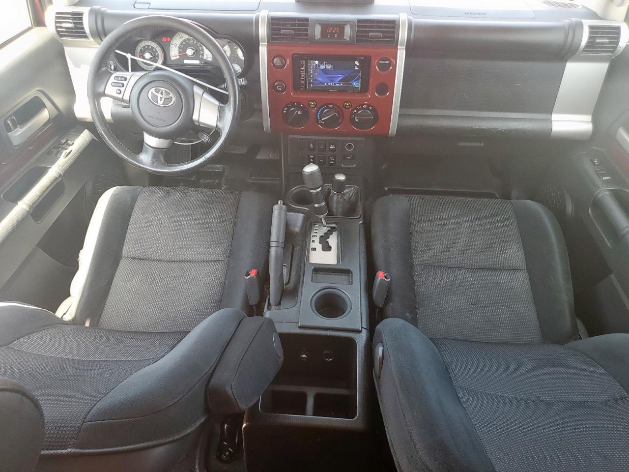 2008 Toyota Fj Cruiser VIN: JTEBU11F78K048189 Lot: 61300285
