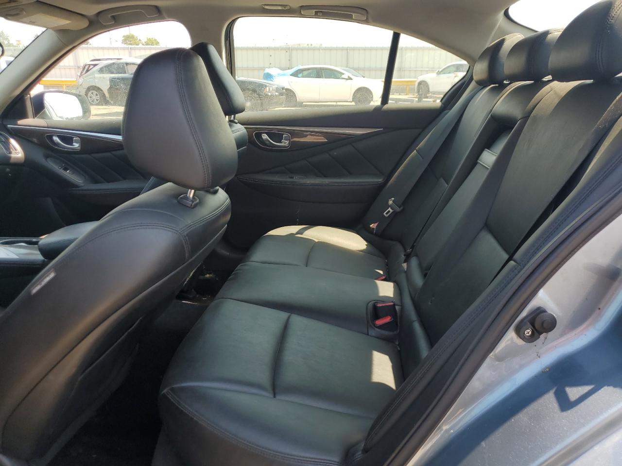 2018 Infiniti Q50 Luxe VIN: JN1EV7AP2JM364199 Lot: 63623175