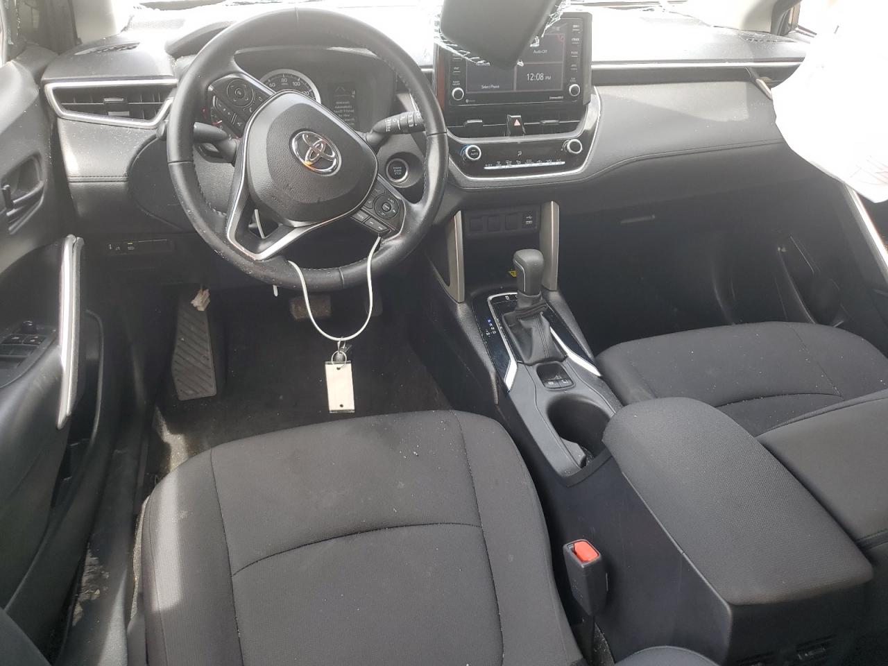2022 Toyota Corolla Cross Le VIN: 7MUCAAAG5NV022887 Lot: 62411365