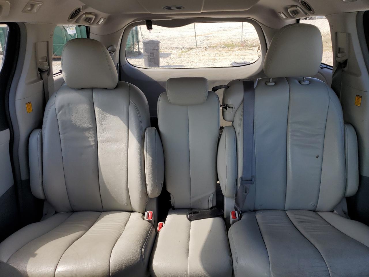 2011 Toyota Sienna Le VIN: 5TDKK3DC0BS154104 Lot: 65338935