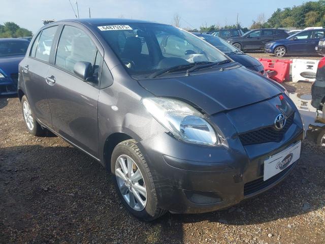 2009 TOYOTA YARIS TR V
