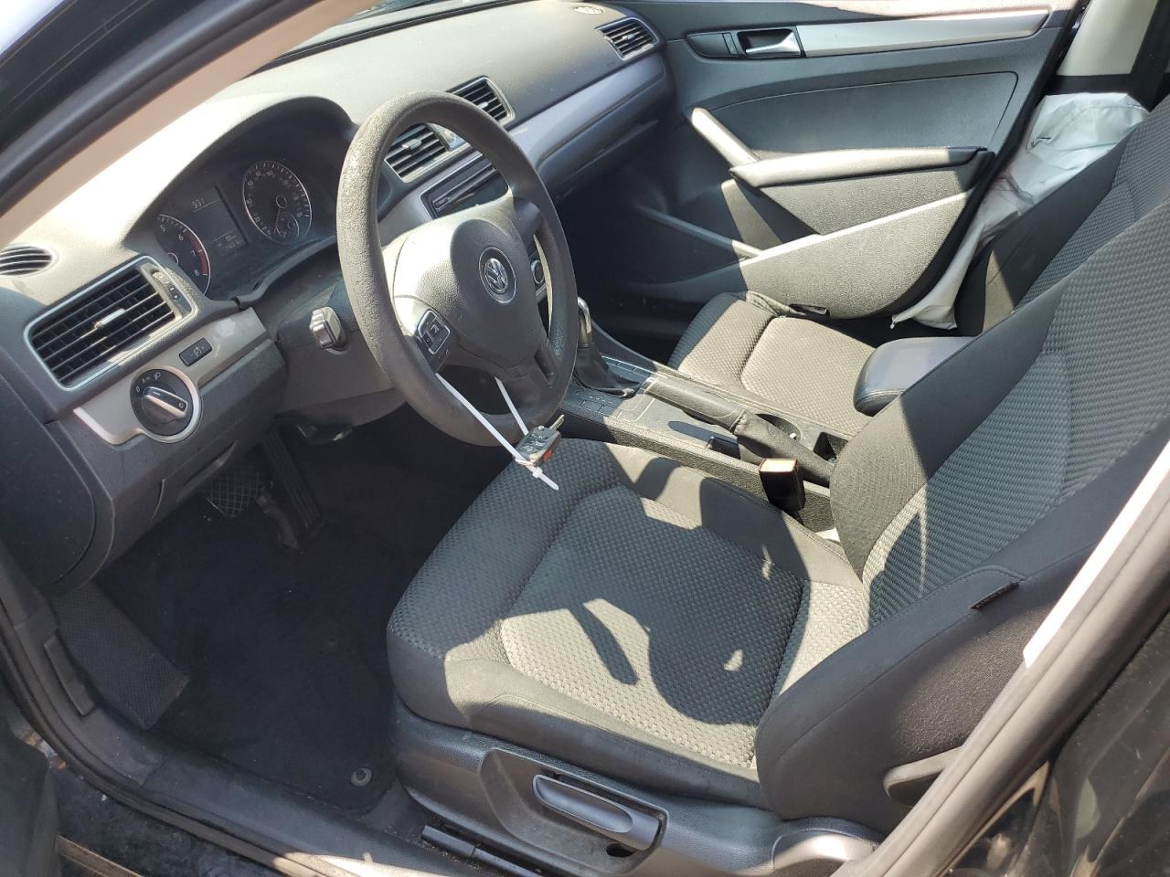 2012 Volkswagen Passat S VIN: 1VWAP7A33CC029140 Lot: 65020505