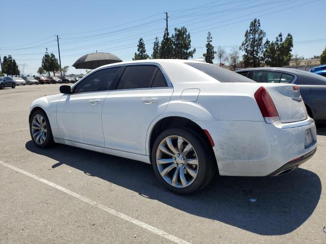  CHRYSLER 300 2019 White