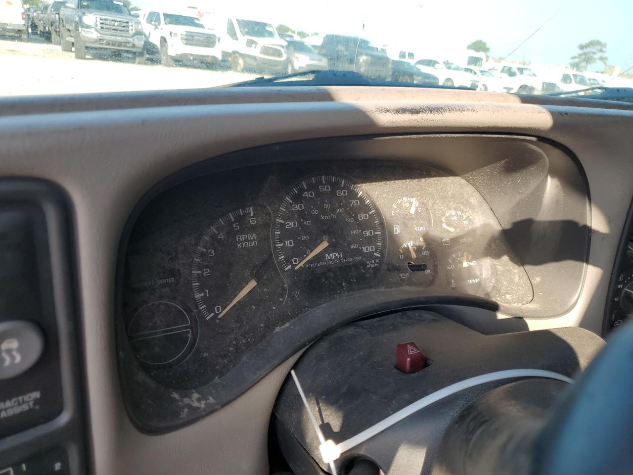 2002 GMC Yukon Xl C1500 VIN: 1GKEC16Z42J158660 Lot: 63783995