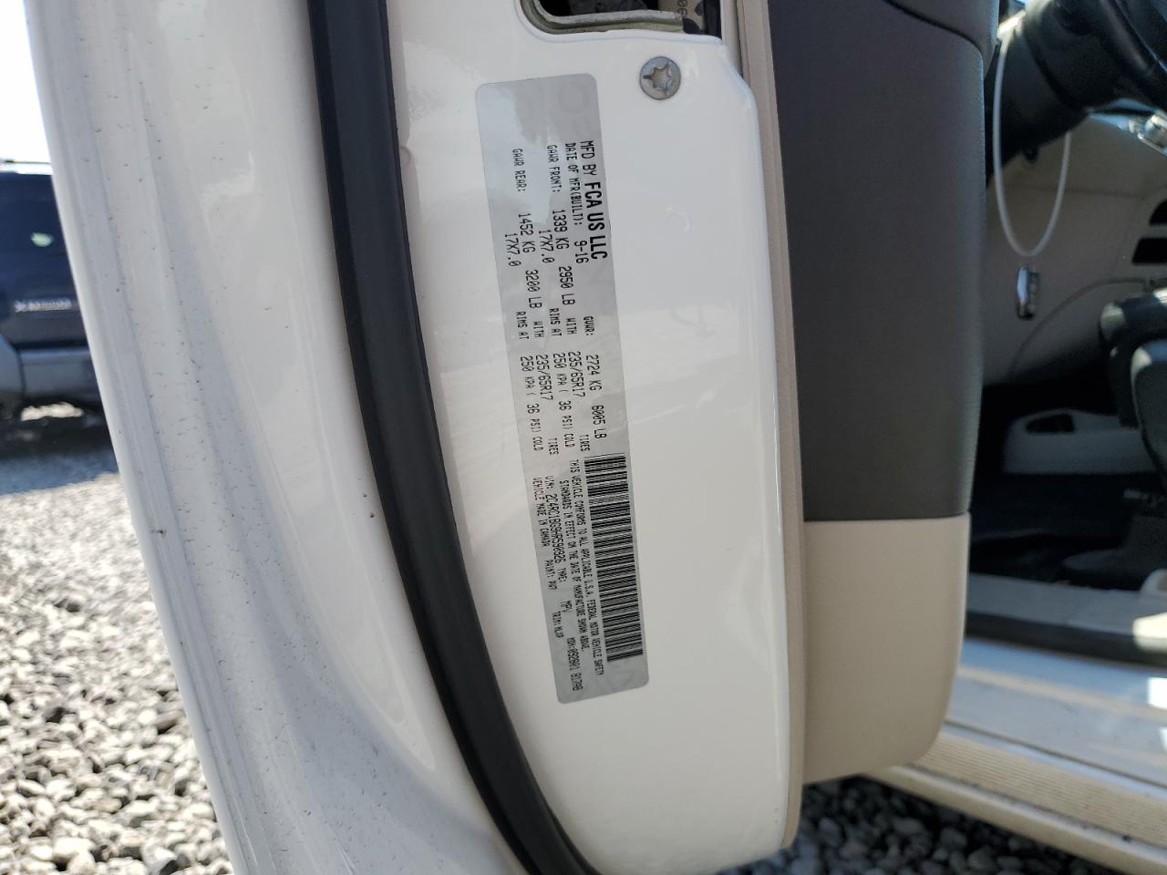 2017 Chrysler Pacifica Touring L VIN: 2C4RC1BG9HR590926 Lot: 64641575