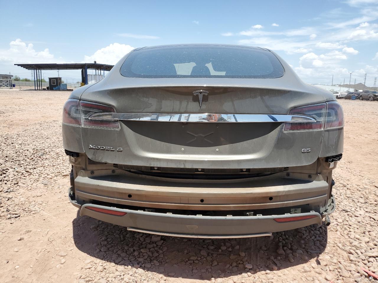 2015 Tesla Model S 85 VIN: 5YJSA1H11FF094876 Lot: 63523125