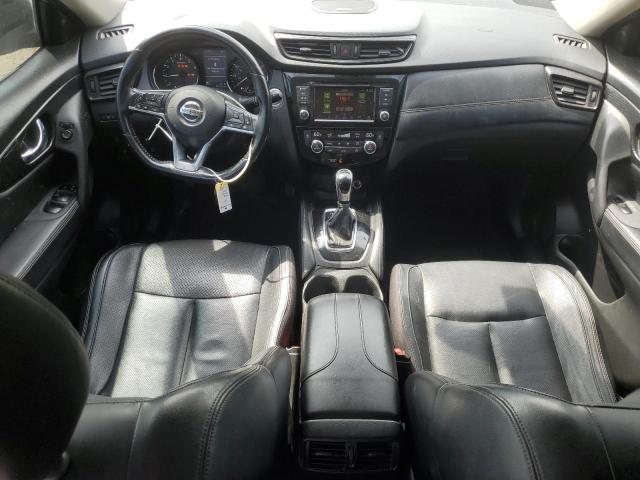  NISSAN ROGUE 2018 Srebrny