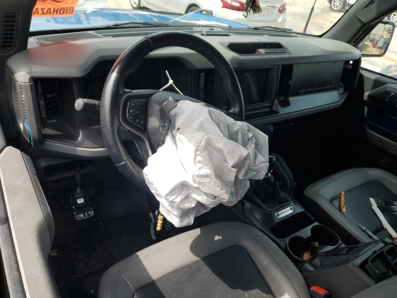 2022 Ford Bronco Base VIN: 1FMDE5AH1NLB10688 Lot: 64549905