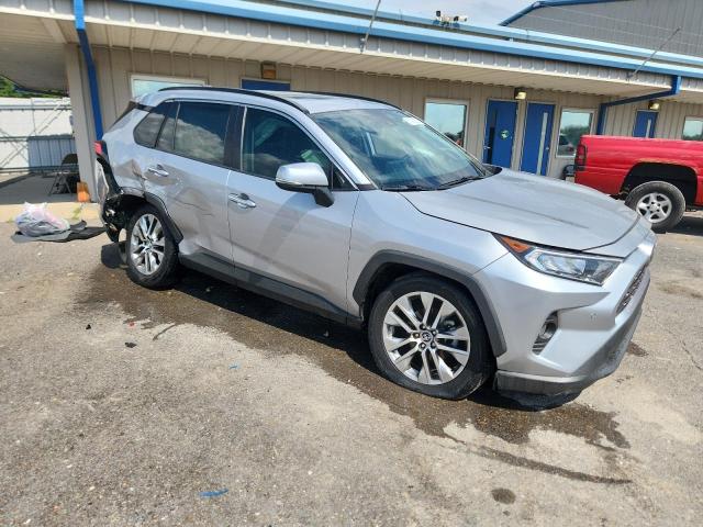  TOYOTA RAV4 2019 Серебристый