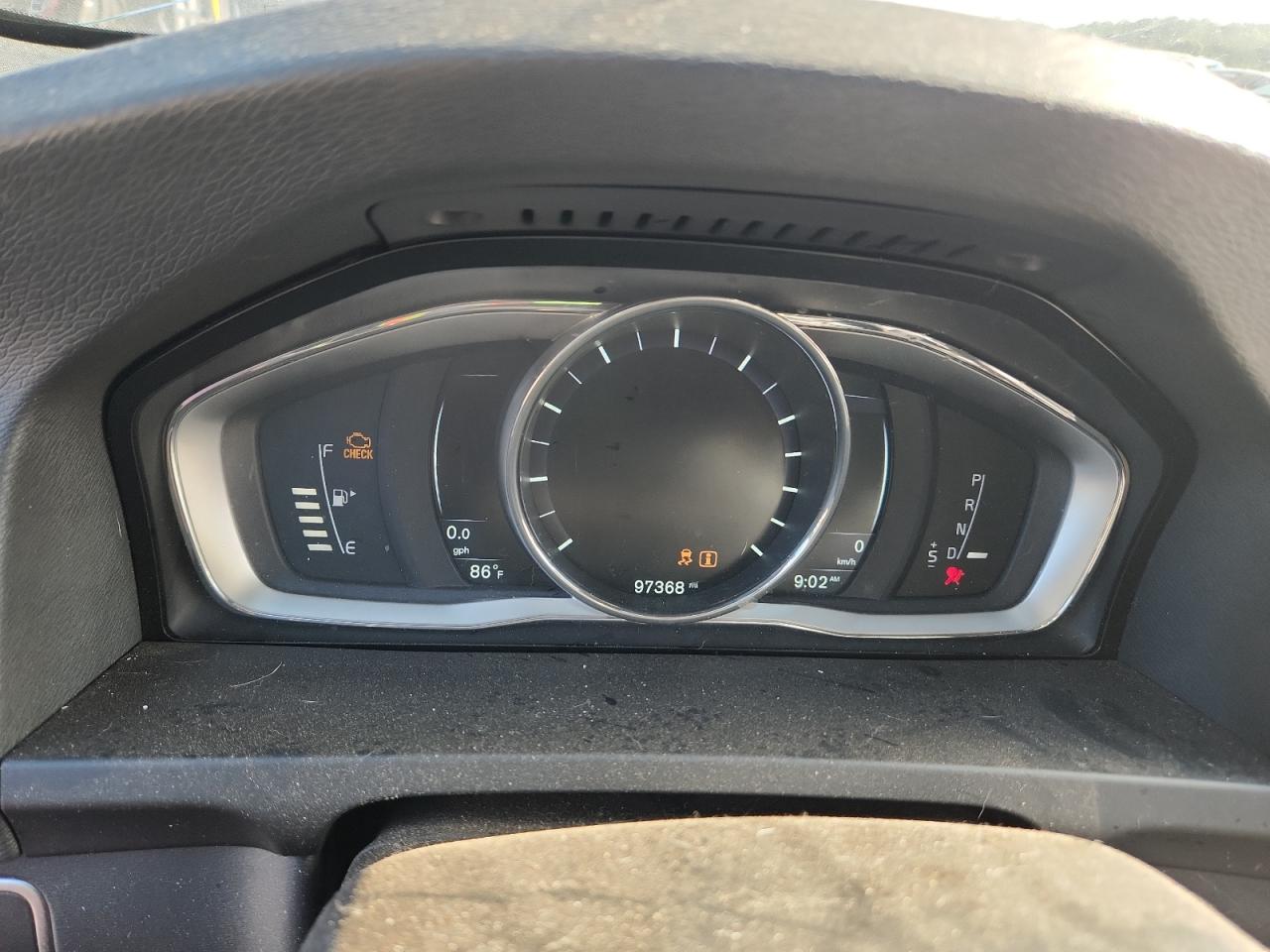 yv140mem7g1293673 YV140MEM7G1293673 2016 Volvo V60 T5 Platinum