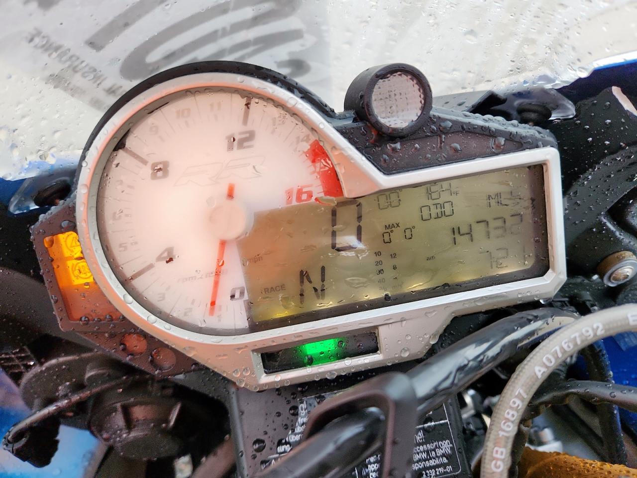 2015 BMW S 1000 Rr VIN: WB10D2101FZ352701 Lot: 64077435