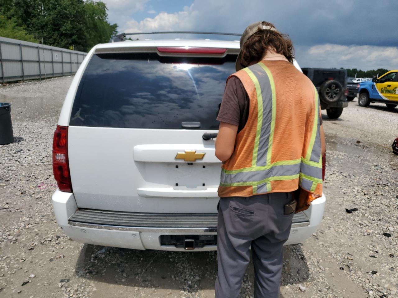 2013 Chevrolet Tahoe C1500 Ltz VIN: 1GNSCCE02DR101396 Lot: 65010545