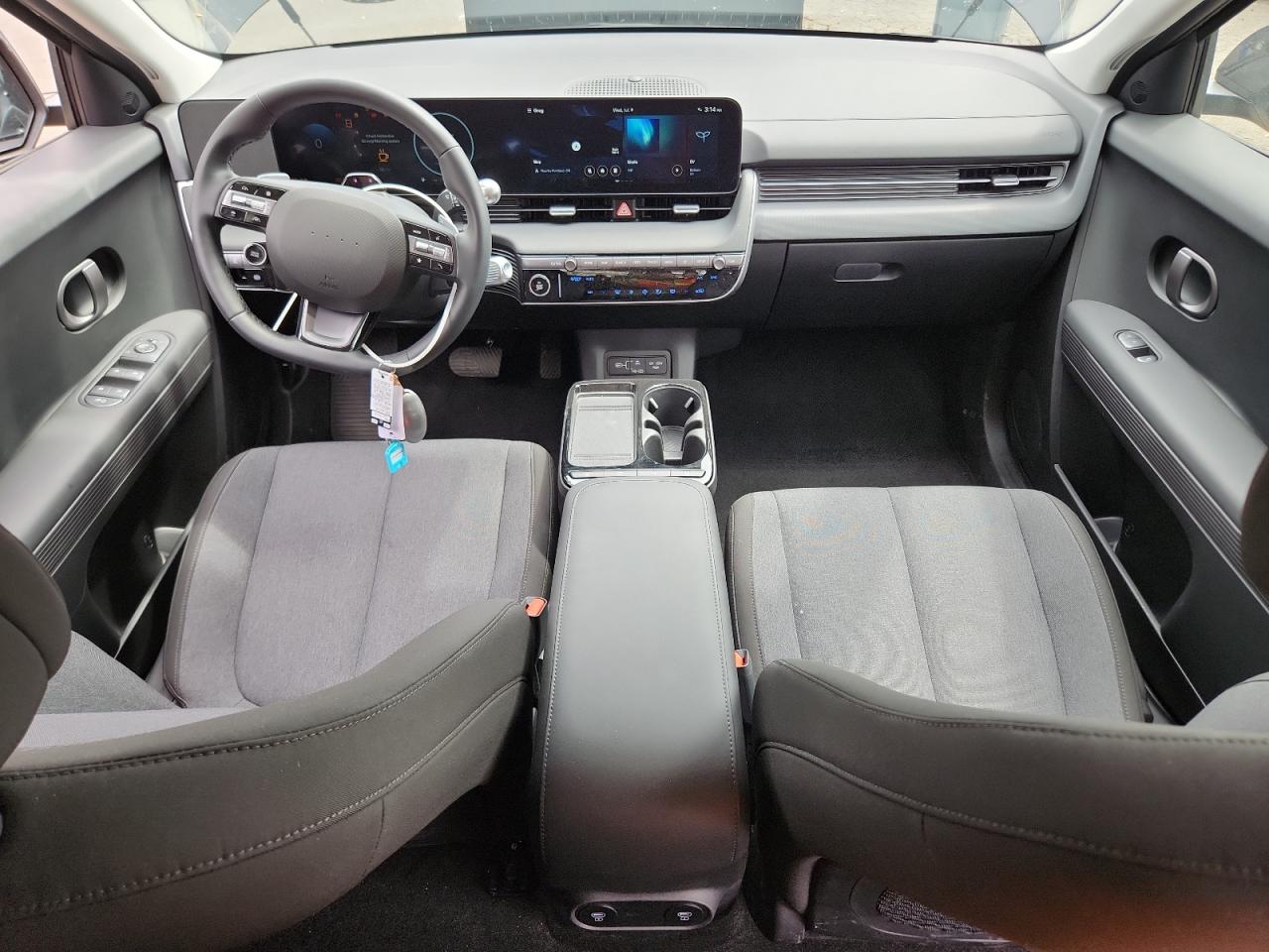 2025 Hyundai Ioniq 5 Se VIN: 7YAKMDDC4SY003814 Lot: 64234475