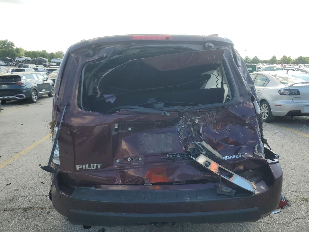2011 Honda Pilot Exln VIN: 5FNYF4H72BB066662 Lot: 64572605