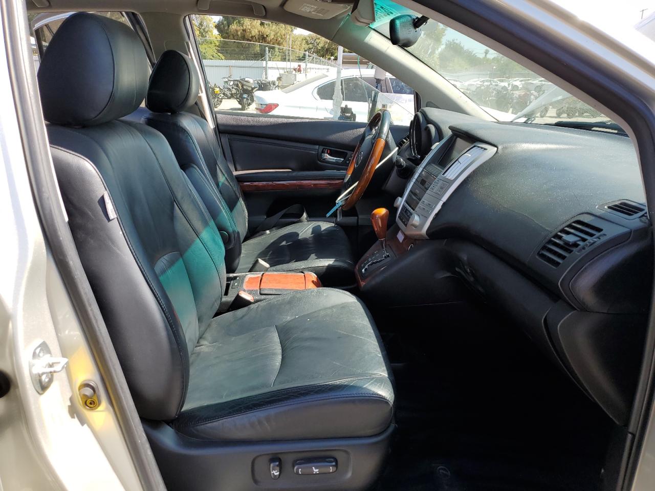 2005 Lexus Rx 330 VIN: JTJGA31U650048377 Lot: 63263875