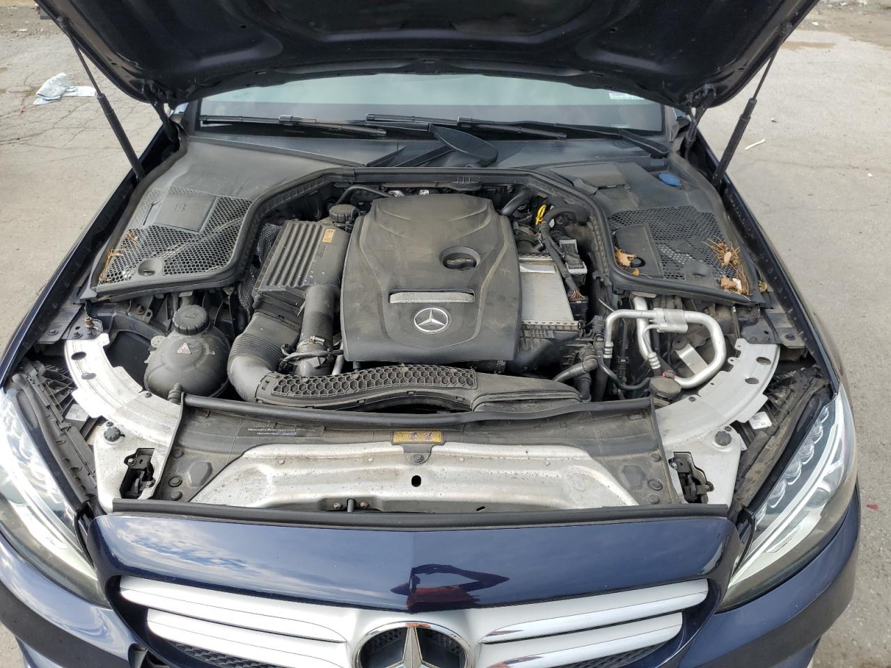 2017 Mercedes-Benz C 300 4Matic VIN: 55SWF4KB4HU181422 Lot: 63388825