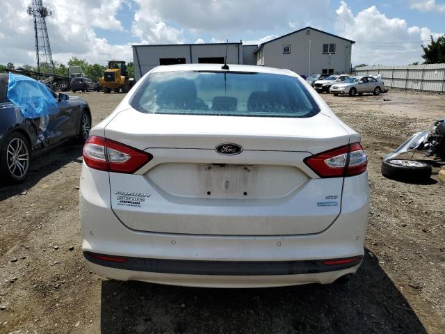Седаны FORD FUSION 2016 Белы