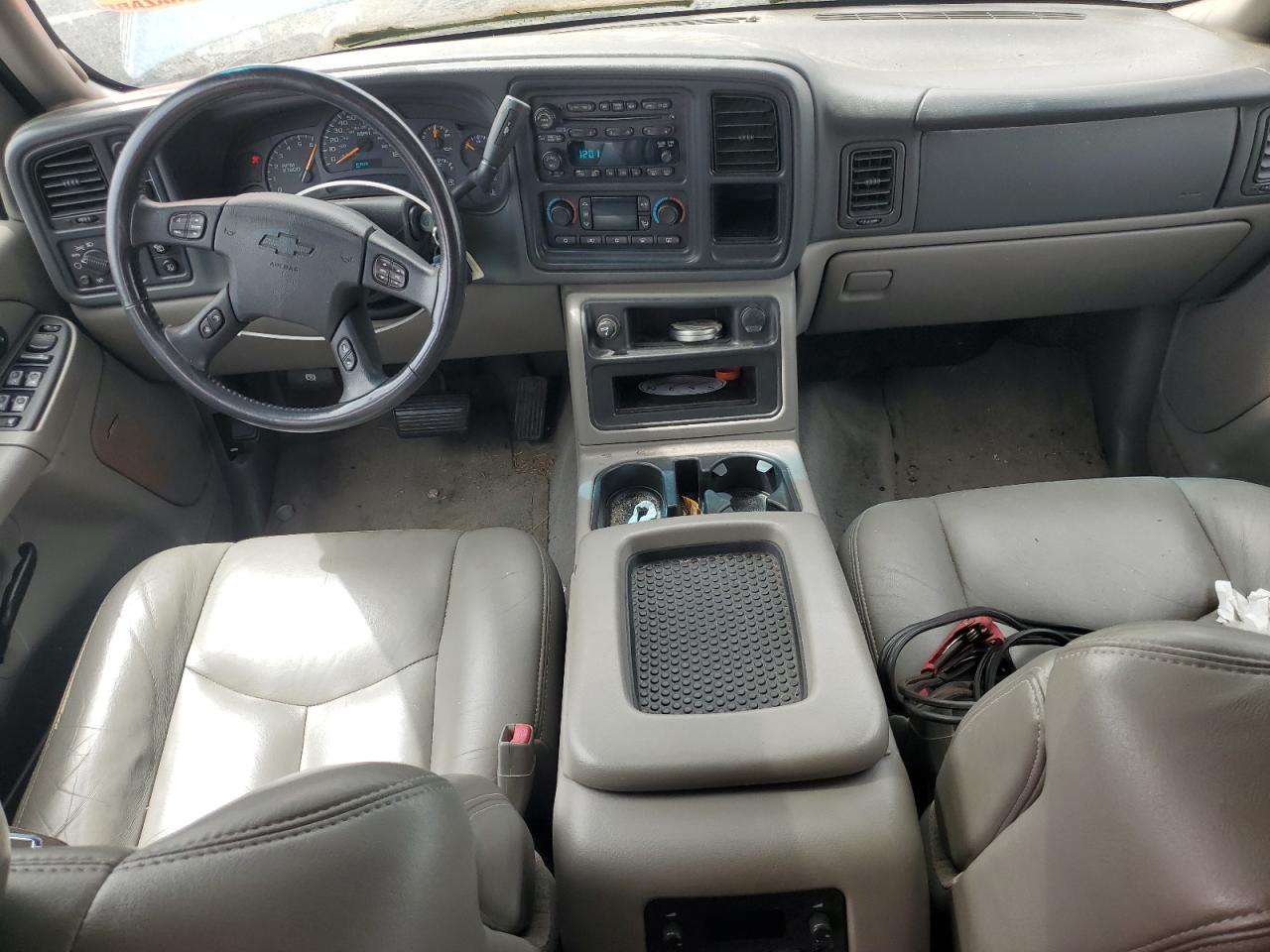 2005 Chevrolet Suburban K1500 VIN: 3GNFK16Z85G136399 Lot: 64884415