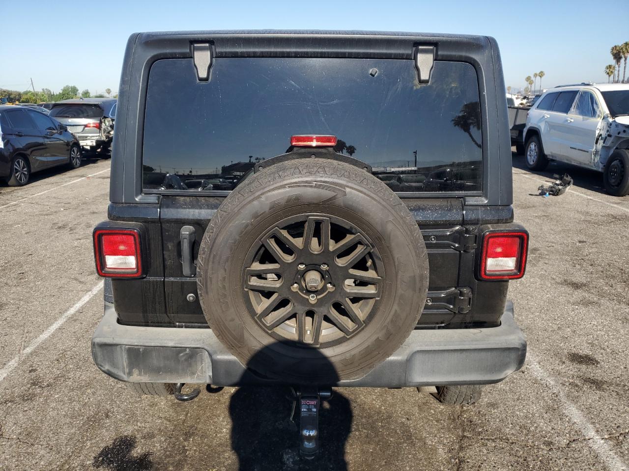 2018 Jeep Wrangler Unlimited Sport VIN: 1C4HJXDGXJW273638 Lot: 61858155