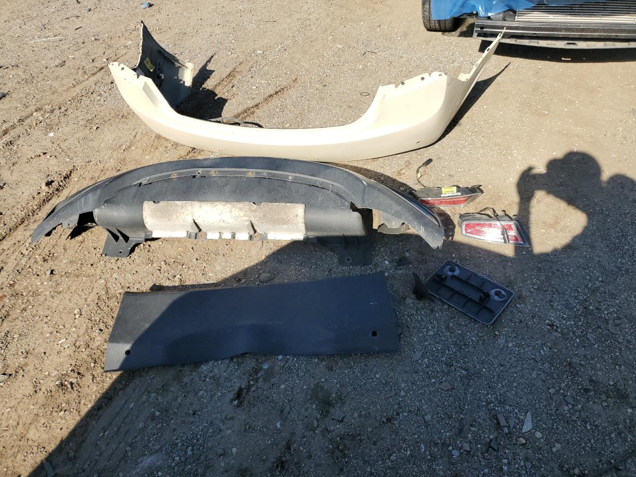 2015 Lincoln Mkz Hybrid VIN: 3LN6L2LU2FR614824 Lot: 64981545