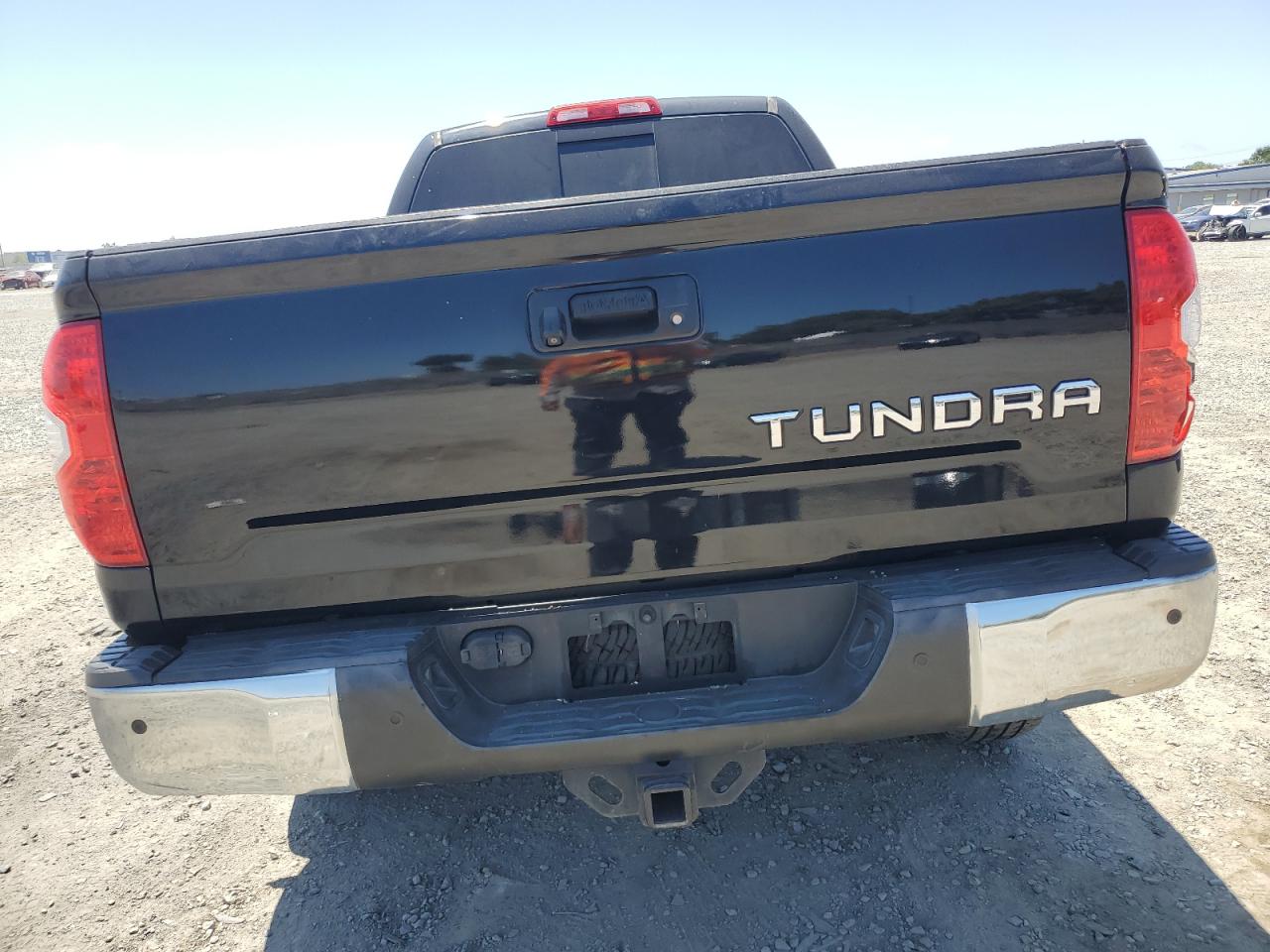 2015 Toyota Tundra Double Cab Limited VIN: 5TFBY5F12FX443555 Lot: 63525305