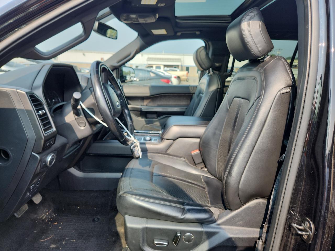 1FMJU2AT7JEA23126 2018 Ford Expedition Limited