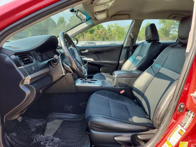  TOYOTA CAMRY 2014 Czerwony