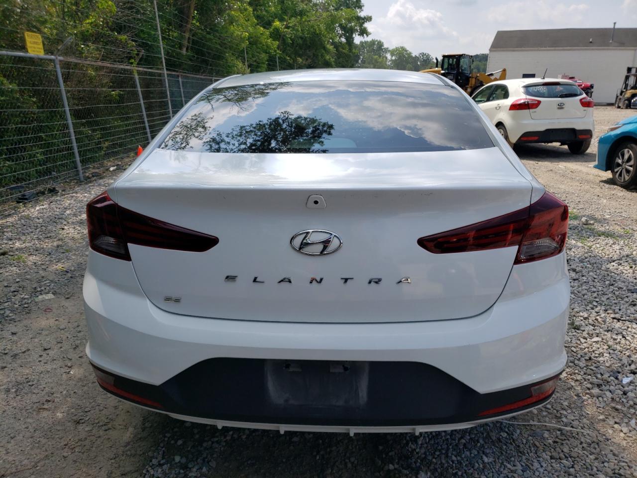 2020 Hyundai Elantra Se VIN: 5NPD74LF0LH537687 Lot: 64280035