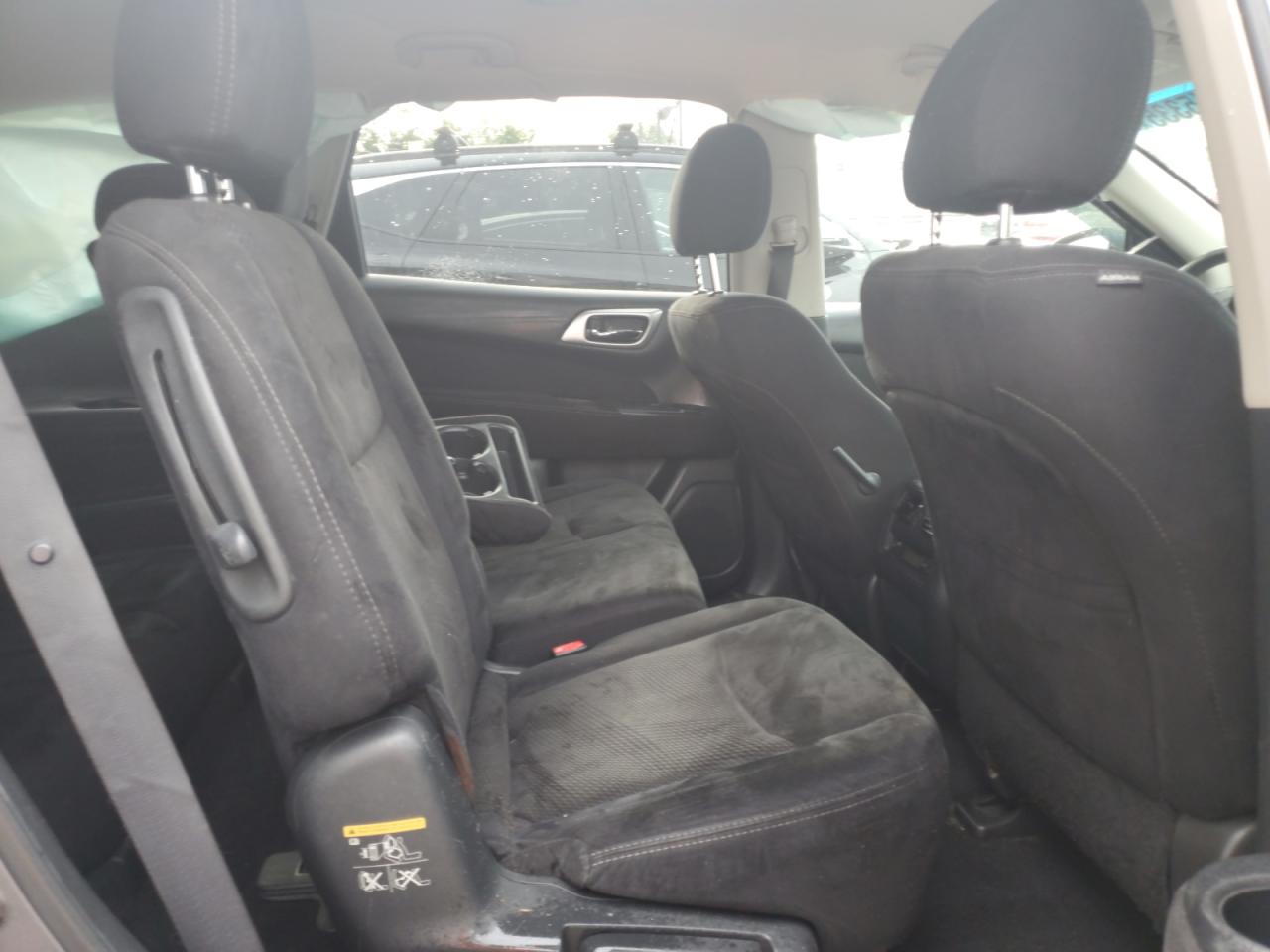 2015 Nissan Pathfinder S VIN: 5N1AR2MM5FC648620 Lot: 62545335