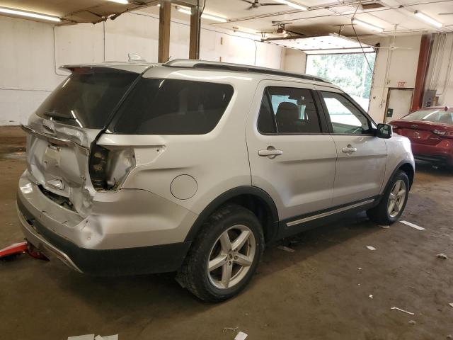 Parquets FORD EXPLORER 2017 Silver