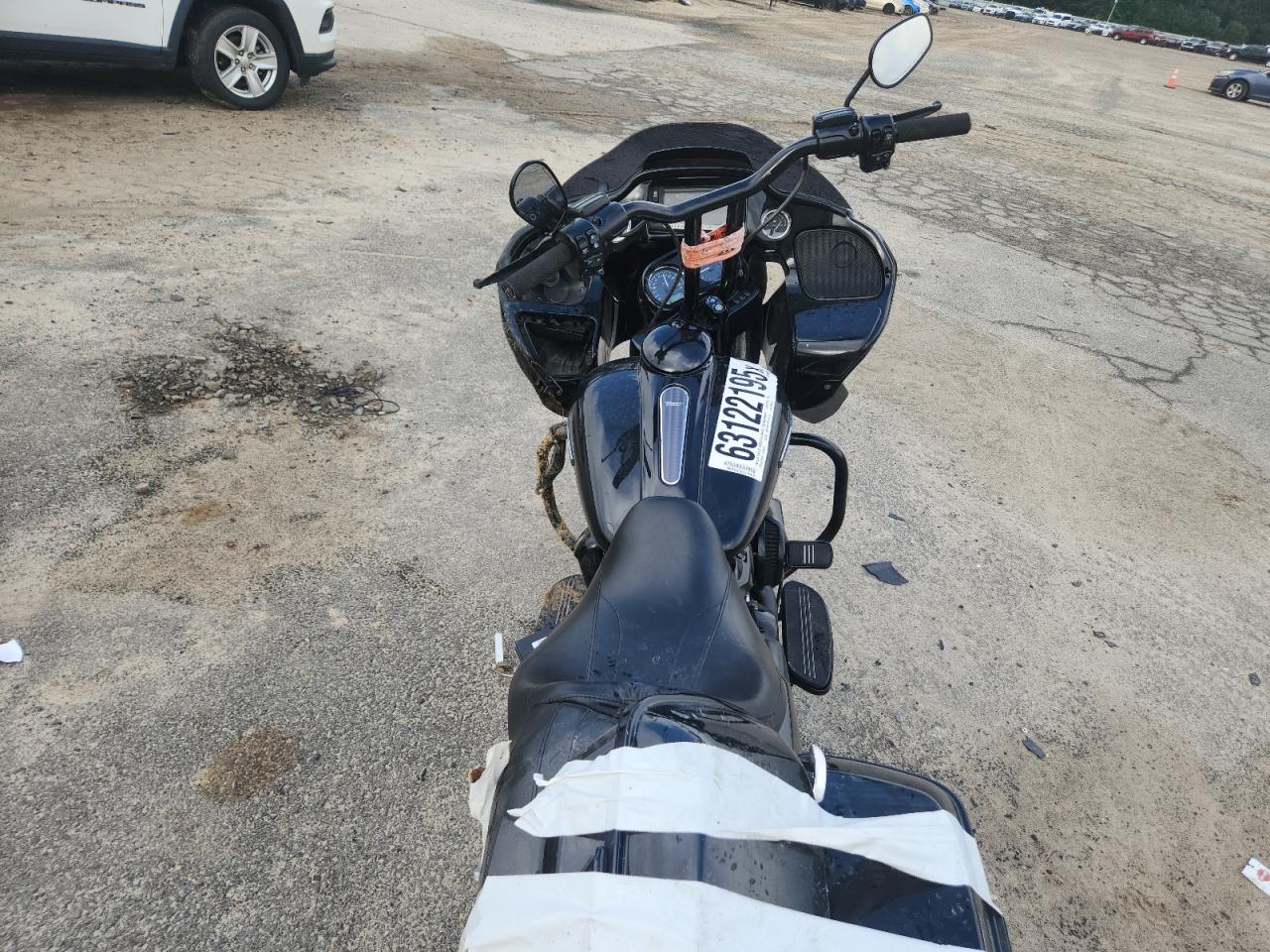 2018 Harley-Davidson Fltrxs Road Glide Special VIN: 1HD1KTC15JB655506 Lot: 63122195